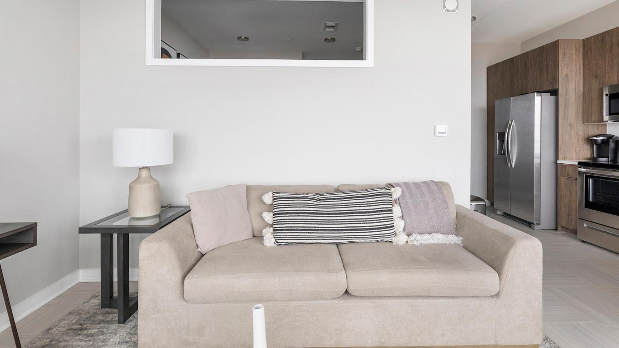 The 600 Apartments By Landing Birmingham Room photo