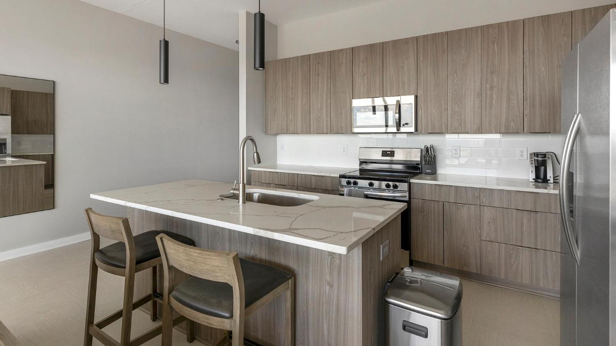 The 600 Apartments By Landing Birmingham Room photo